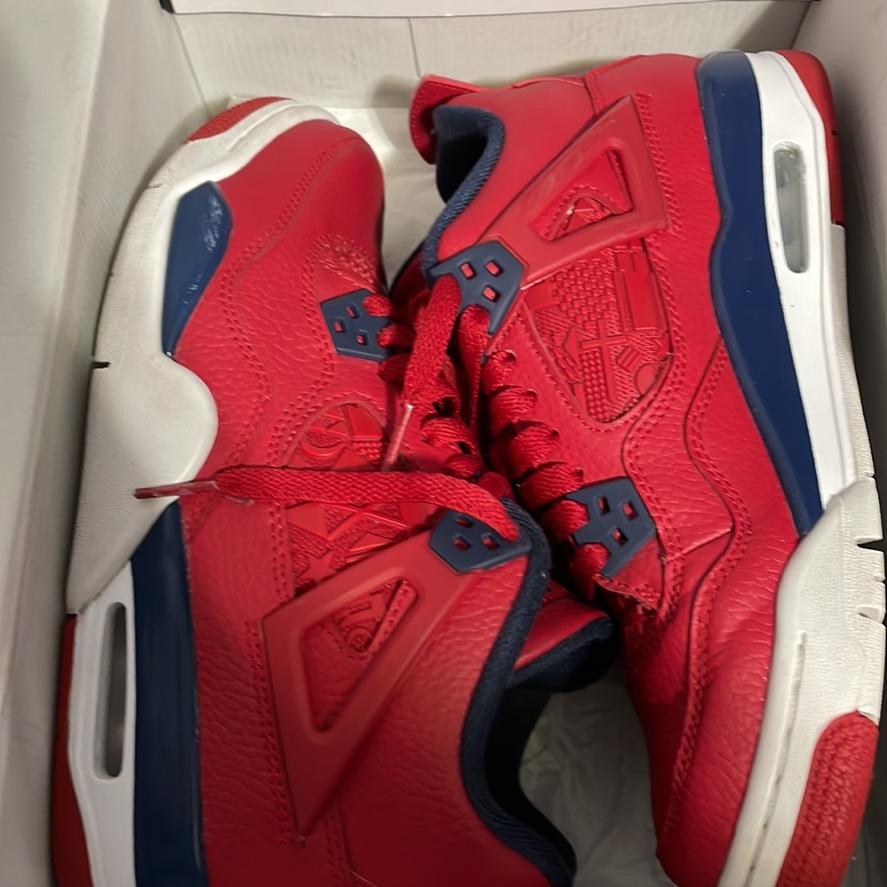 Air Jordan 4 Retro 'FIBA' - Picture 7 of 9